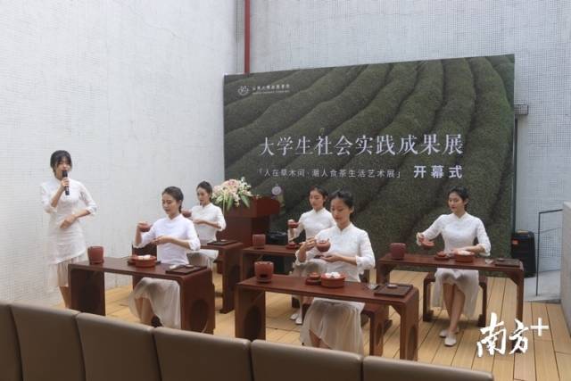 活动现场。 活动现场。
