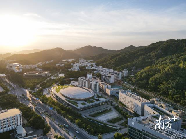 汕头大学校园。由佳隆 姜丞硕 摄 汕头大学校园。由佳隆 姜丞硕 摄